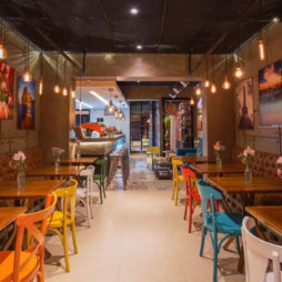 Café do Viajante é boa opção para trabalhar remotamente em Curitiba