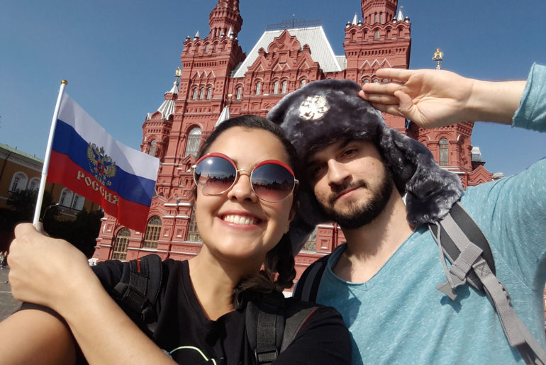Helga Silva e Thiago Nunes em Moscou